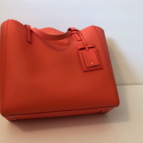 Kate Spade Coral Tote - Picture 3 of 17